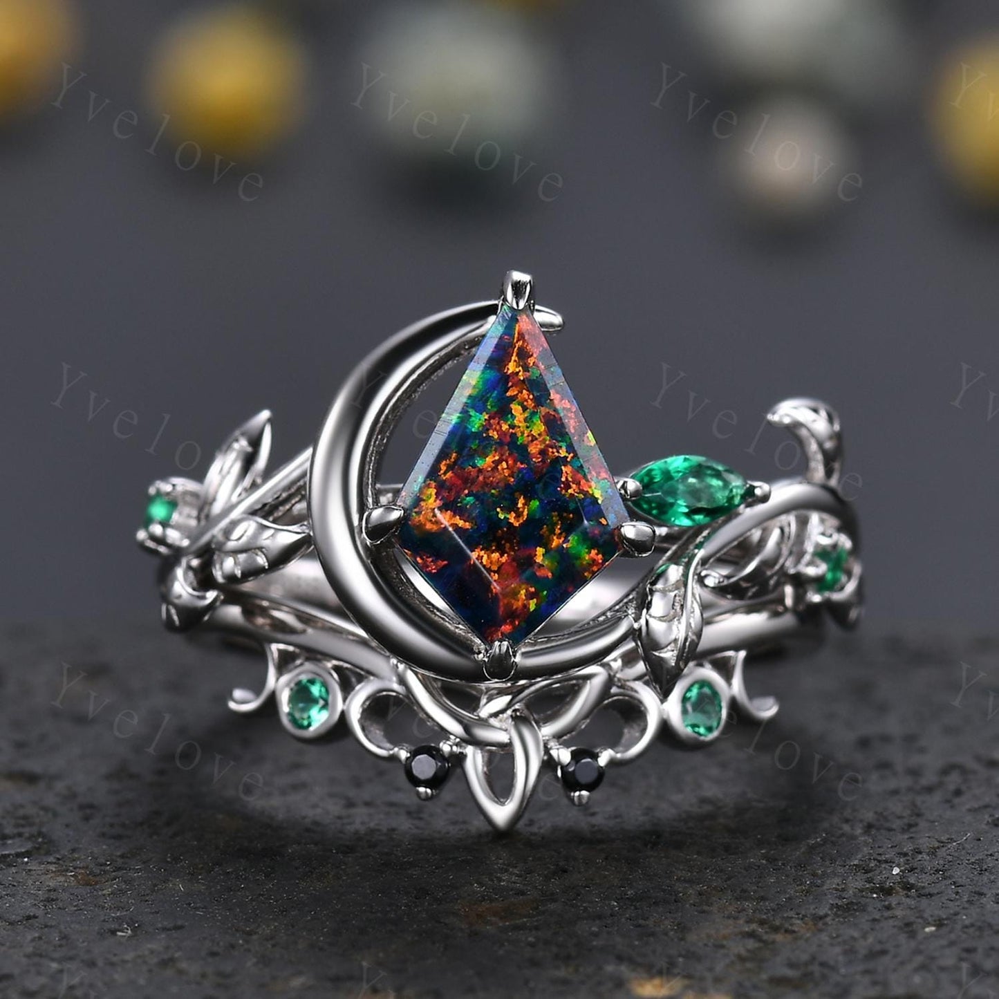 Kite Cut Black Fire Opal Engagement Ring Set Moon Star 925 Silver Band Green Emerald Bridal Ring Promise Ring Opal Jewellery Gifts For Her
