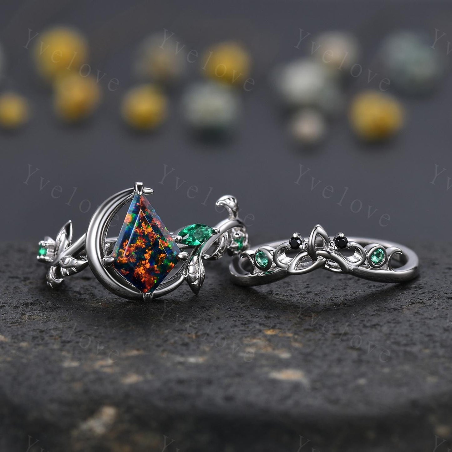 Kite Cut Black Fire Opal Engagement Ring Set Moon Star 925 Silver Band Green Emerald Bridal Ring Promise Ring Opal Jewellery Gifts For Her